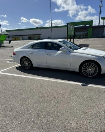 Mercedes-Benz CLS cena 38500 przebieg: 268000, rok produkcji 2004 z Gdynia małe 106